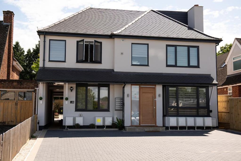 Walnut Luxurious 2-Bedroom With Ensuite - Parking, Netflix, Wifi - Close To Oxford, Bicester & Blenheim Palace Кідлінґтон Екстер'єр фото