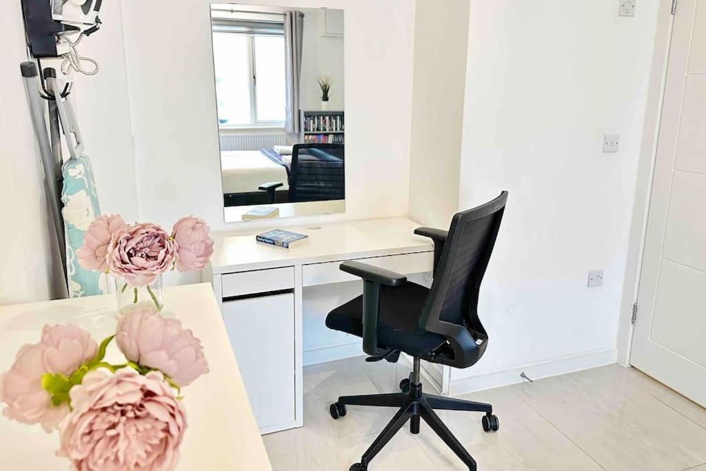 Walnut Luxurious 2-Bedroom With Ensuite - Parking, Netflix, Wifi - Close To Oxford, Bicester & Blenheim Palace Кідлінґтон Екстер'єр фото