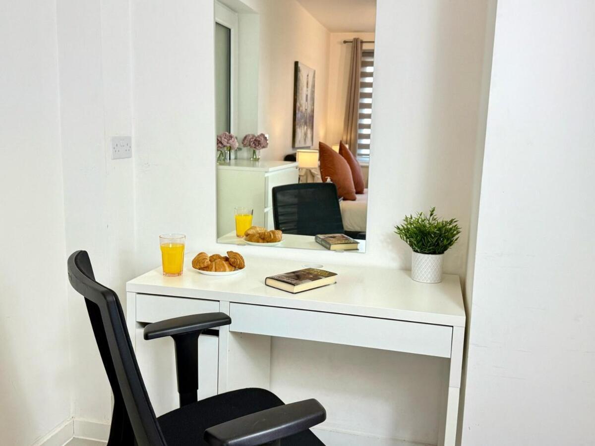 Walnut Luxurious 2-Bedroom With Ensuite - Parking, Netflix, Wifi - Close To Oxford, Bicester & Blenheim Palace Кідлінґтон Екстер'єр фото